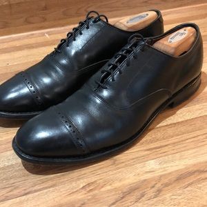Allen Edmonds Fifth Avenue - men’s size 10 B